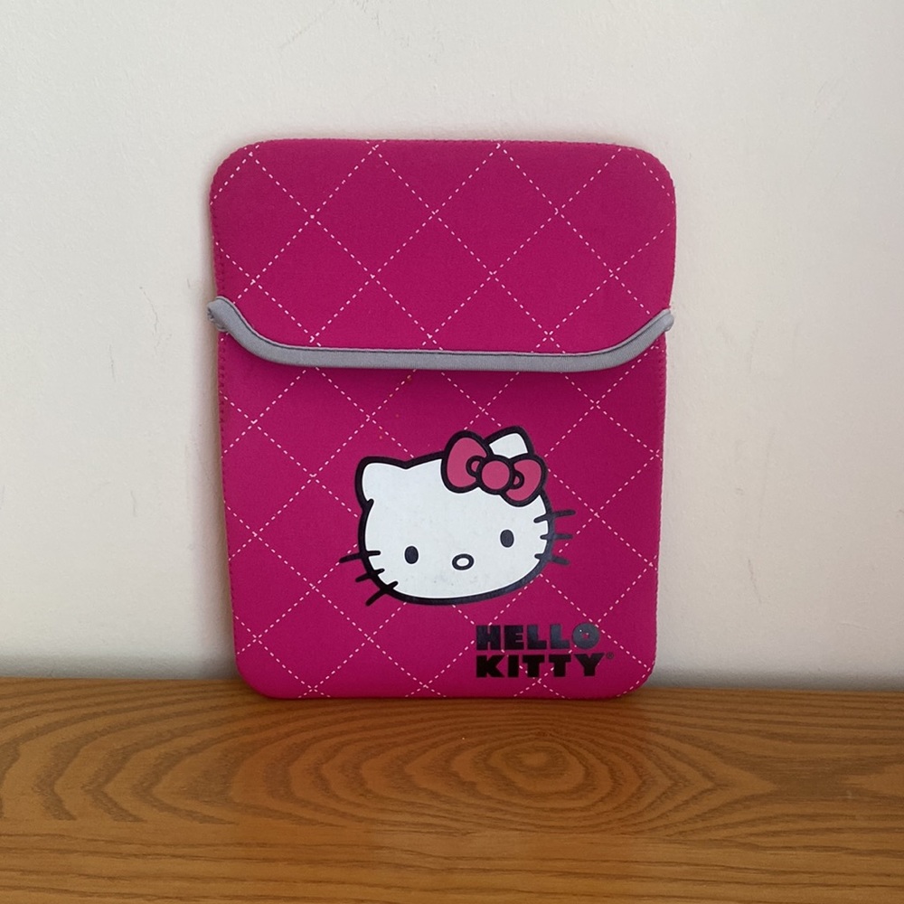Hello Kitty tablet case - Picture 4 of 6